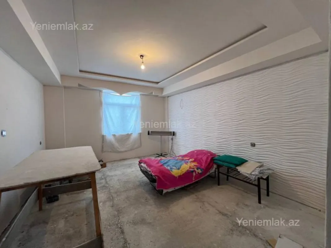 Satılır 2 otaqlı yeni tikili 82 m²