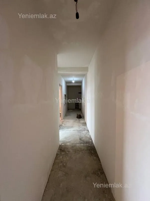 Satılır 2 otaqlı yeni tikili 82 m²