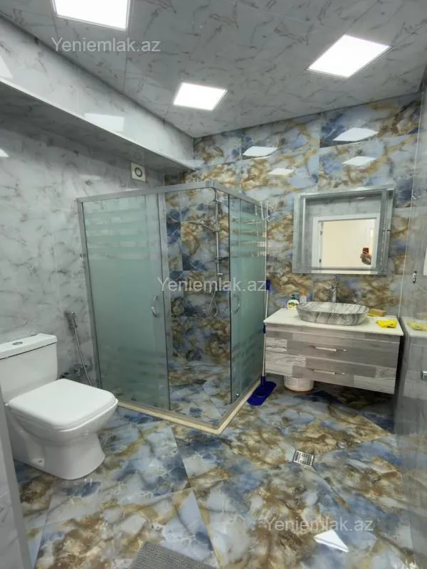 Satılır 2 otaqlı yeni tikili 76 m²