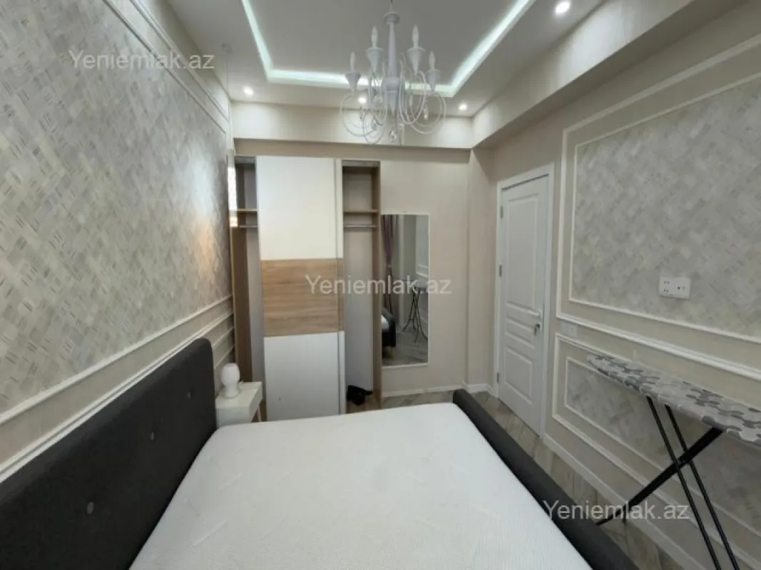 Satılır 2 otaqlı yeni tikili 76 m²