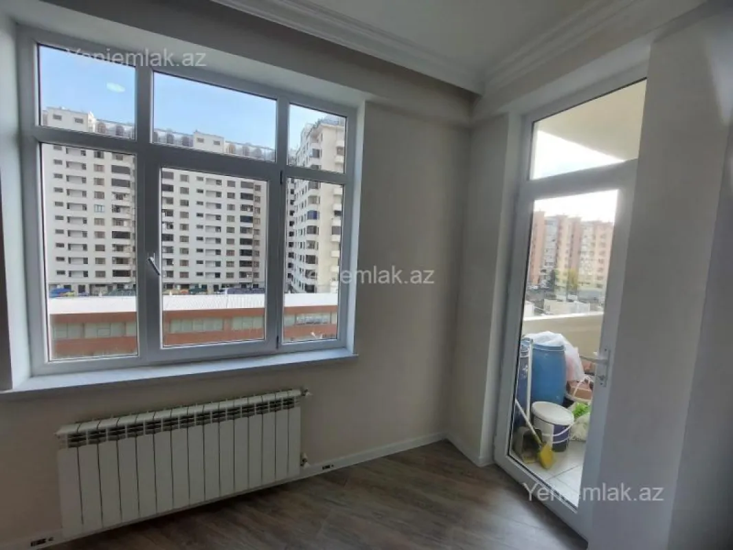 Satılır 3 otaqlı yeni tikili 115 m²