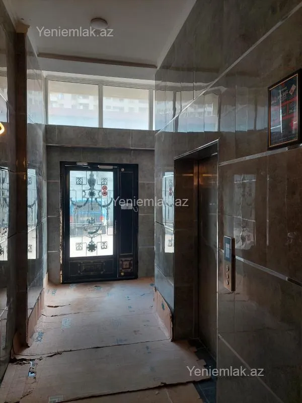 Satılır 3 otaqlı yeni tikili 115 m²