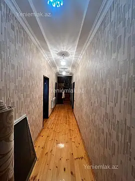 Satılır 7 otaqlı həyət evi 230 m²