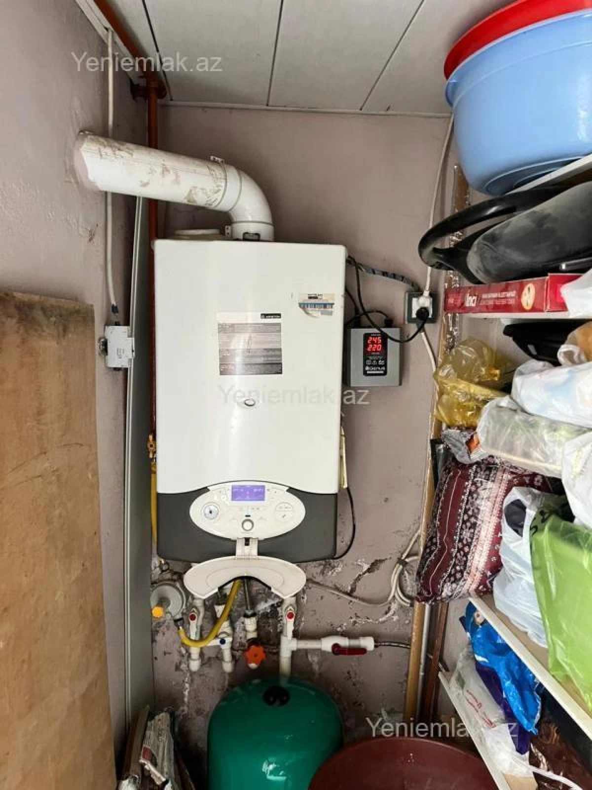 Satılır 7 otaqlı həyət evi 230 m²