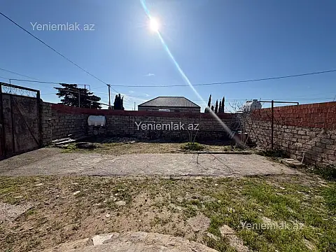 Satılır 3 otaqlı həyət evi 100 m²