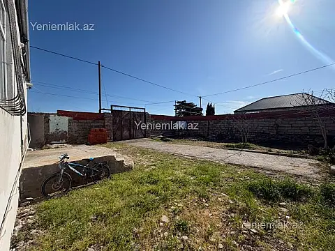 Satılır 3 otaqlı həyət evi 100 m²