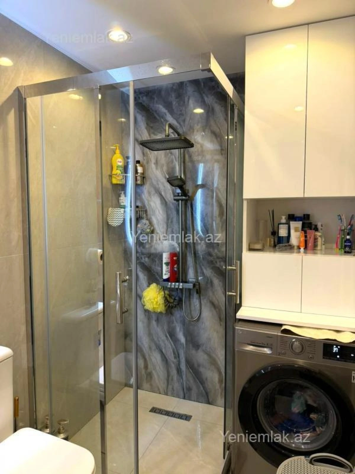 Satılır 3 otaqlı köhnə tikili 70 m²