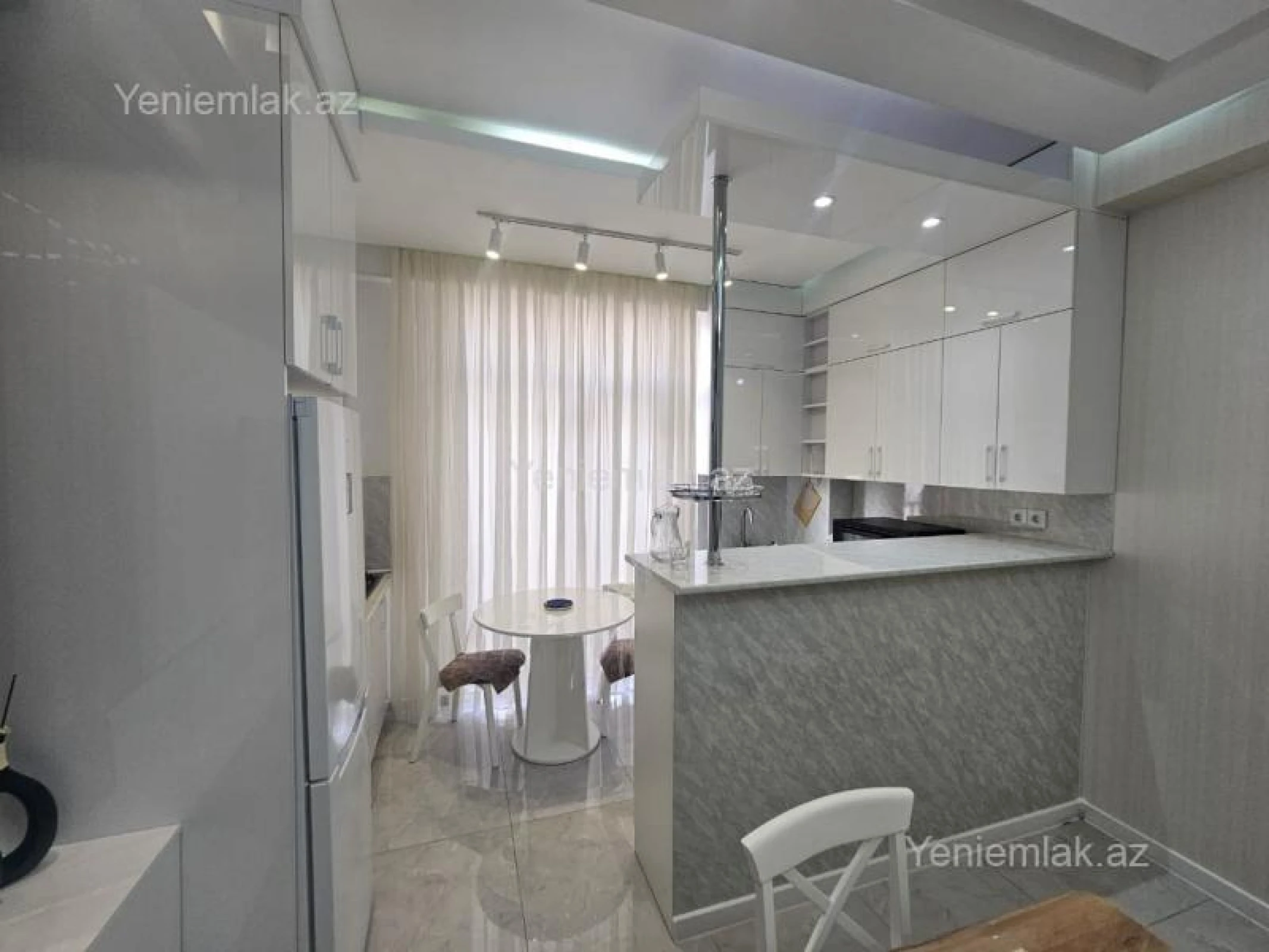 Satılır 2 otaqlı yeni tikili 66 m²