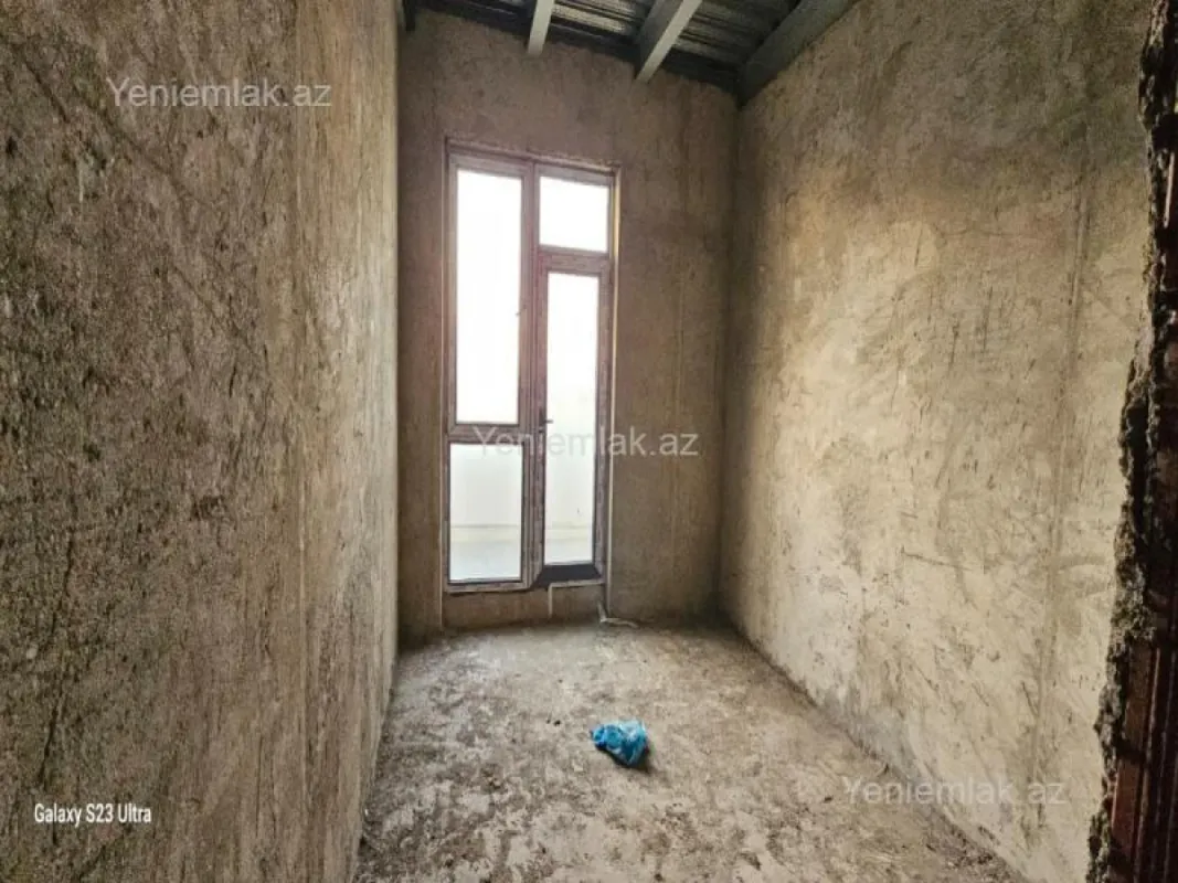 Satılır 4 otaqlı yeni tikili 150 m²