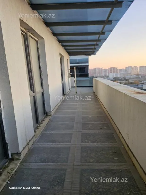 Satılır 4 otaqlı yeni tikili 150 m²