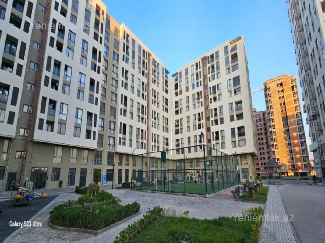 Satılır 4 otaqlı yeni tikili 150 m²