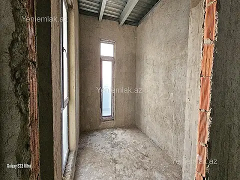 Satılır 4 otaqlı yeni tikili 150 m²
