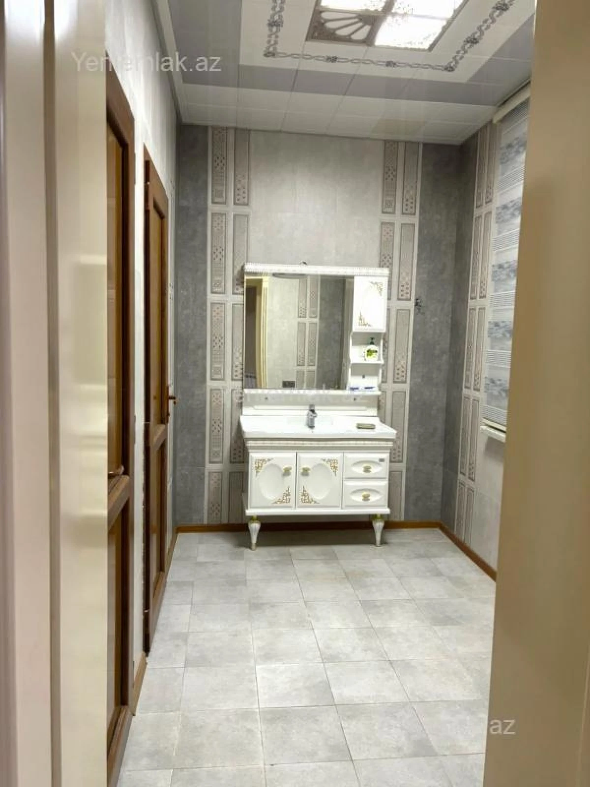 Satılır 7 otaqlı həyət evi 310 m²