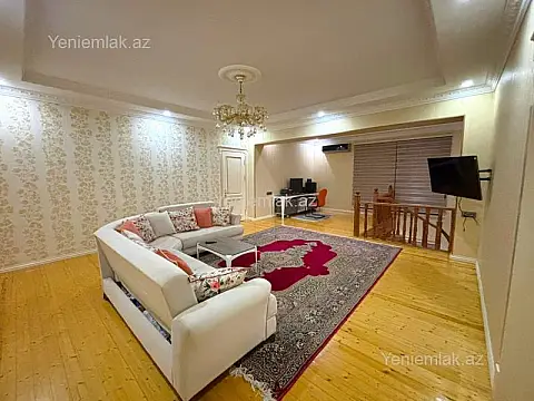 Satılır 7 otaqlı həyət evi 310 m²