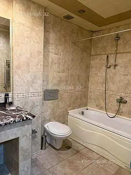 Satılır 3 otaqlı yeni tikili 140 m²