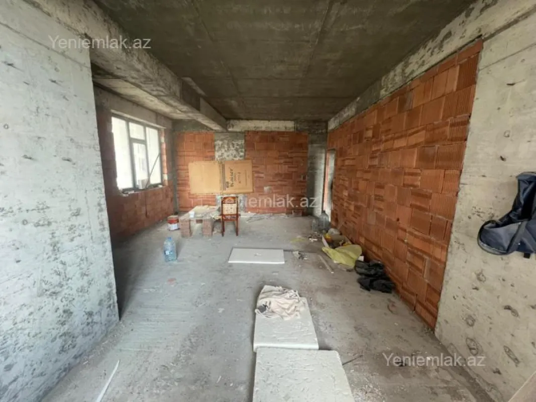 Satılır 3 otaqlı yeni tikili 113.7 m²