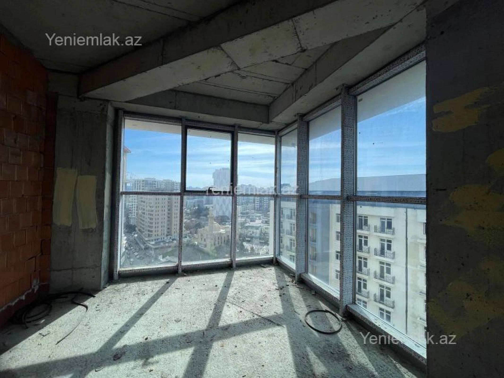 Satılır 3 otaqlı yeni tikili 113 m²