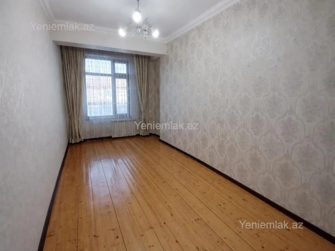 Satılır 3 otaqlı yeni tikili 90 m²