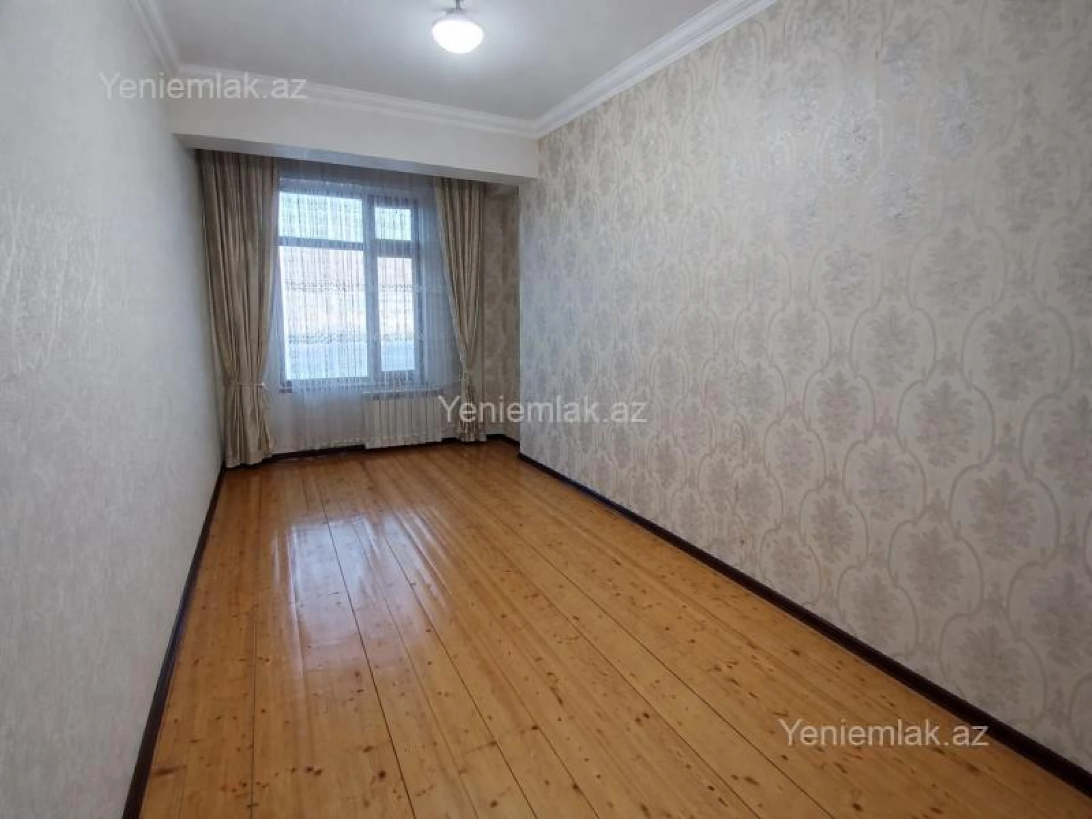 Satılır 3 otaqlı yeni tikili 90 m²