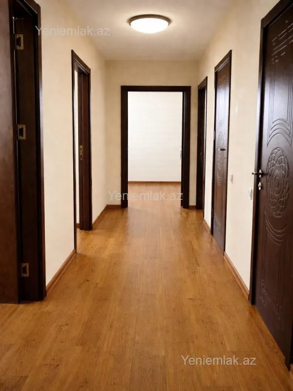 Satılır 3 otaqlı yeni tikili 90 m²