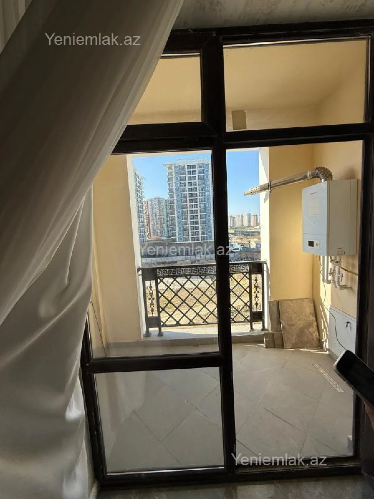 Satılır 2 otaqlı yeni tikili 70 m²