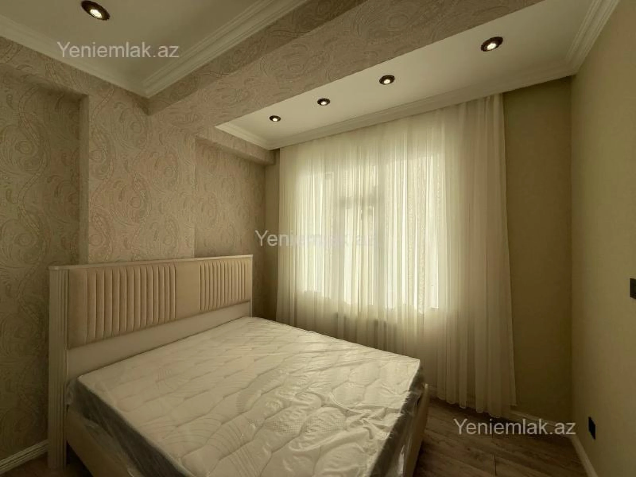 Satılır 2 otaqlı yeni tikili 70 m²