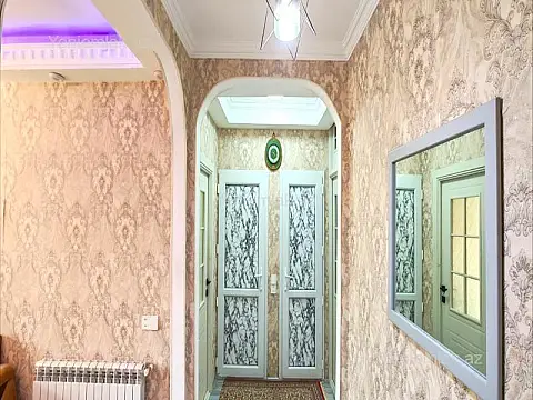 Satılır 3 otaqlı köhnə tikili 60 m²