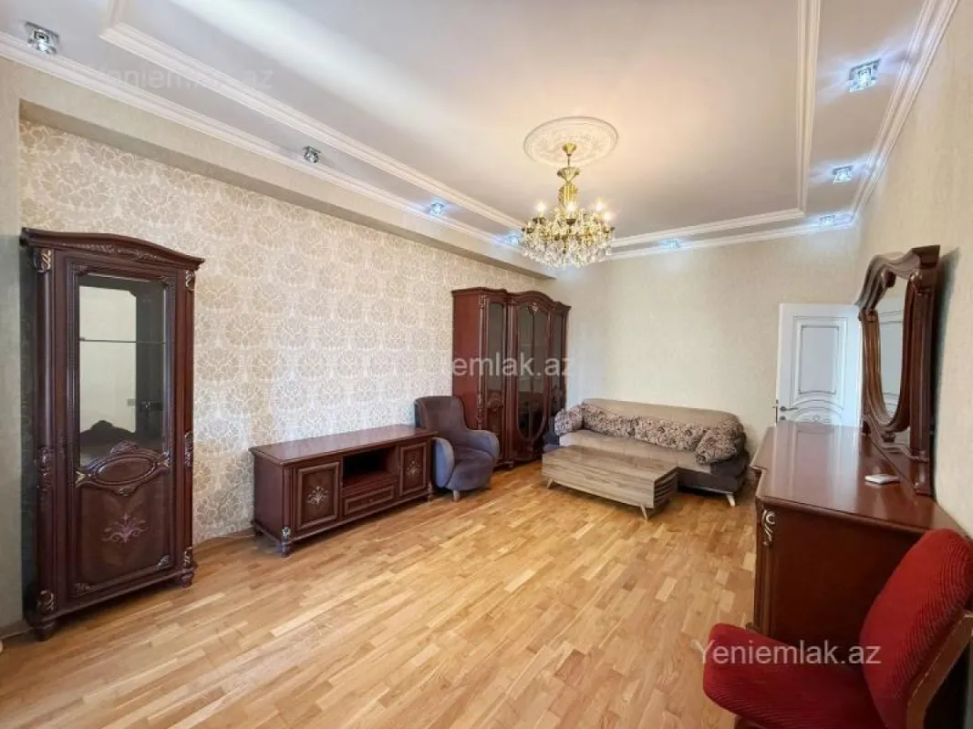 Satılır 2 otaqlı yeni tikili 65 m²