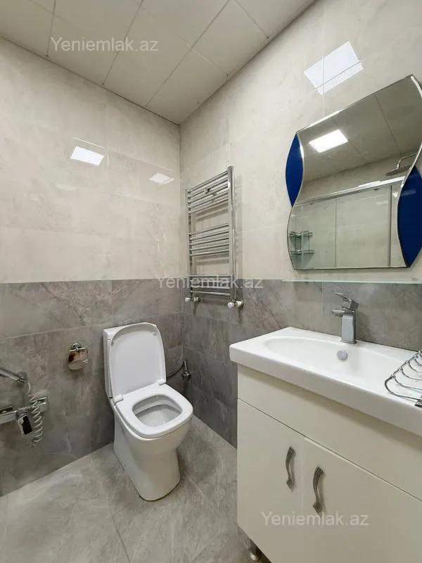 Satılır 2 otaqlı yeni tikili 65 m²