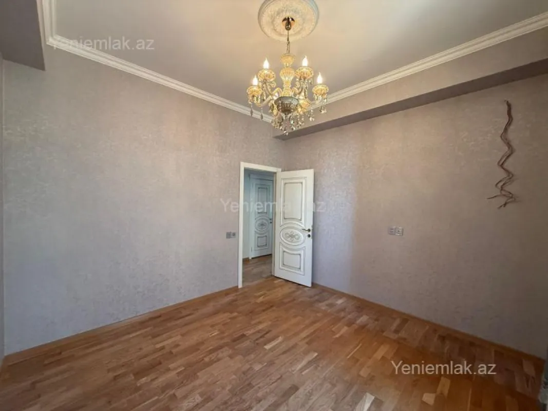 Satılır 2 otaqlı yeni tikili 65 m²