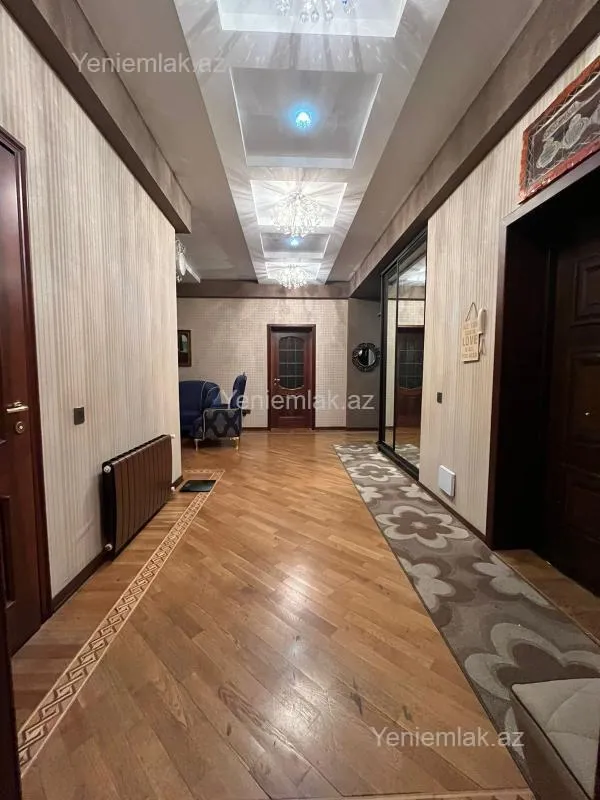 Satılır 4 otaqlı yeni tikili 170 m²