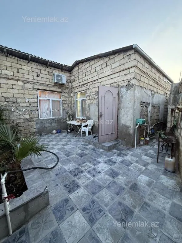 Satılır 3 otaqlı həyət evi 72 m²