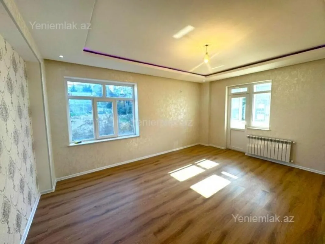 Satılır 3 otaqlı yeni tikili 90 m²