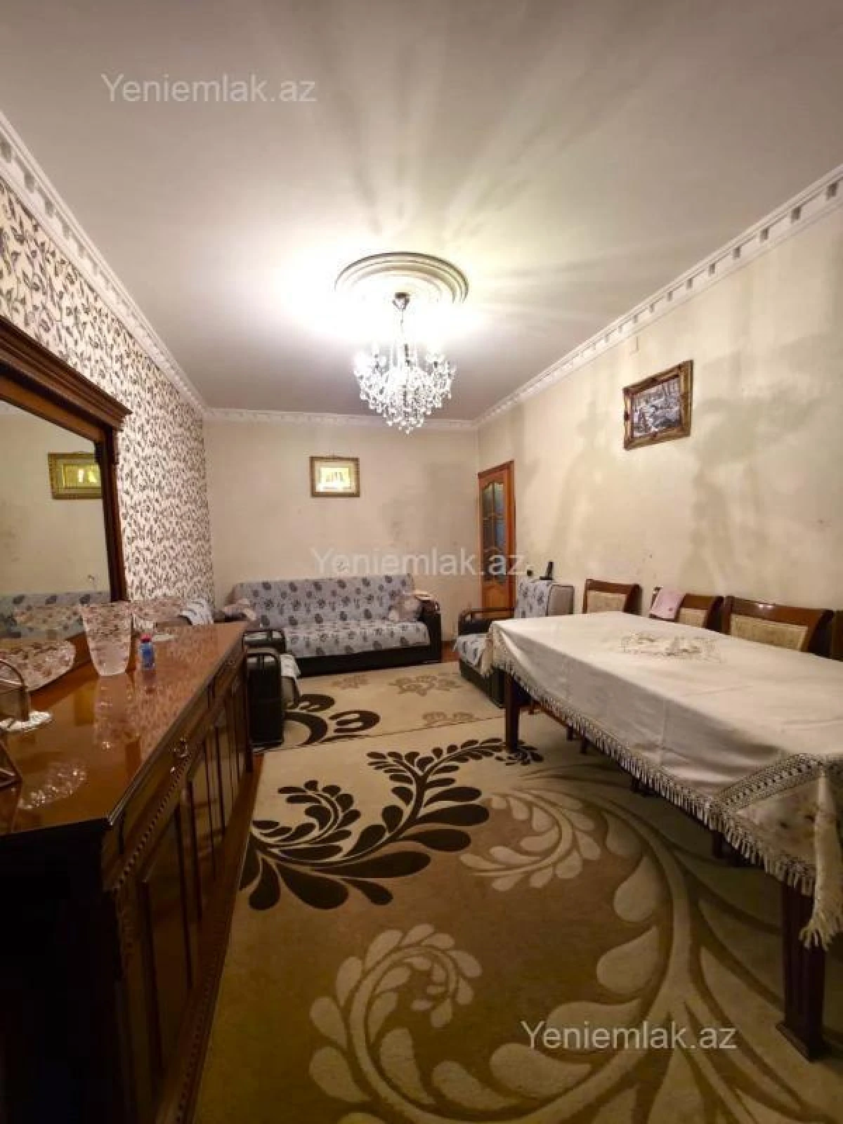 Satılır 6 otaqlı köhnə tikili 132 m²