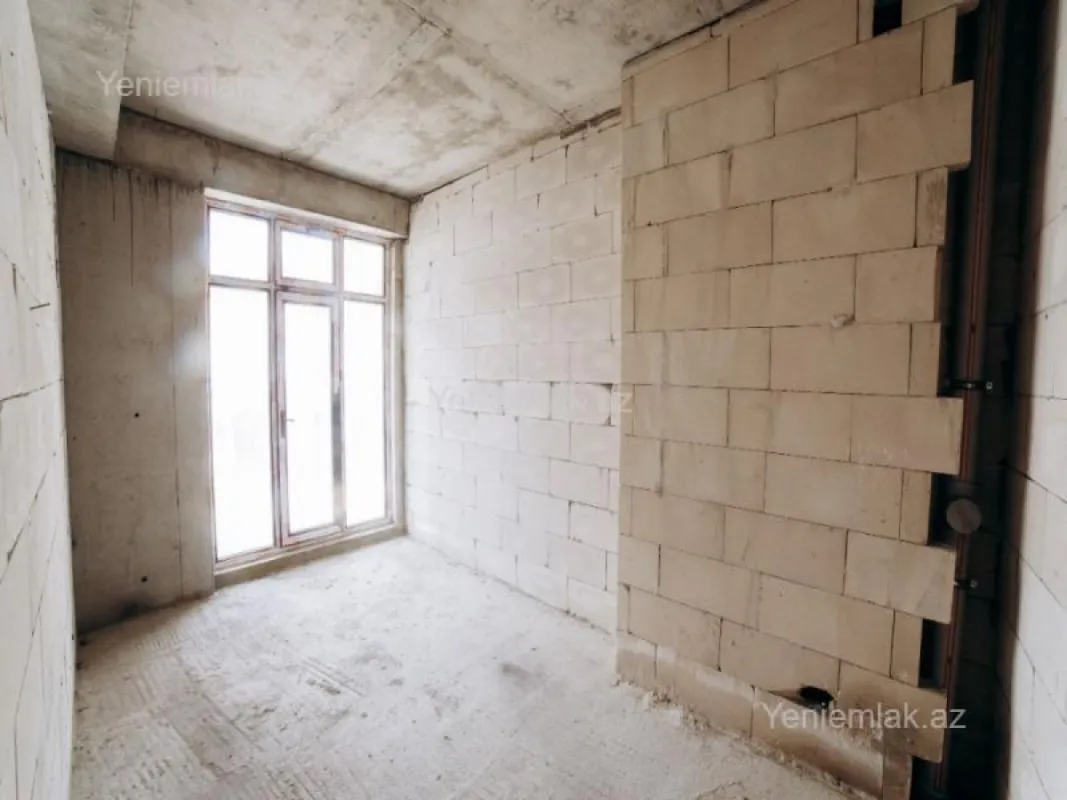 Satılır 3 otaqlı yeni tikili 115 m²