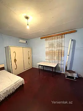 Satılır 1 otaqlı həyət evi 30 m²
