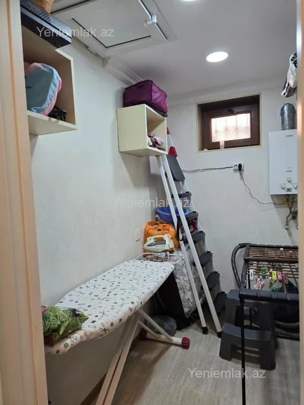 Satılır 4 otaqlı həyət evi 150 m²