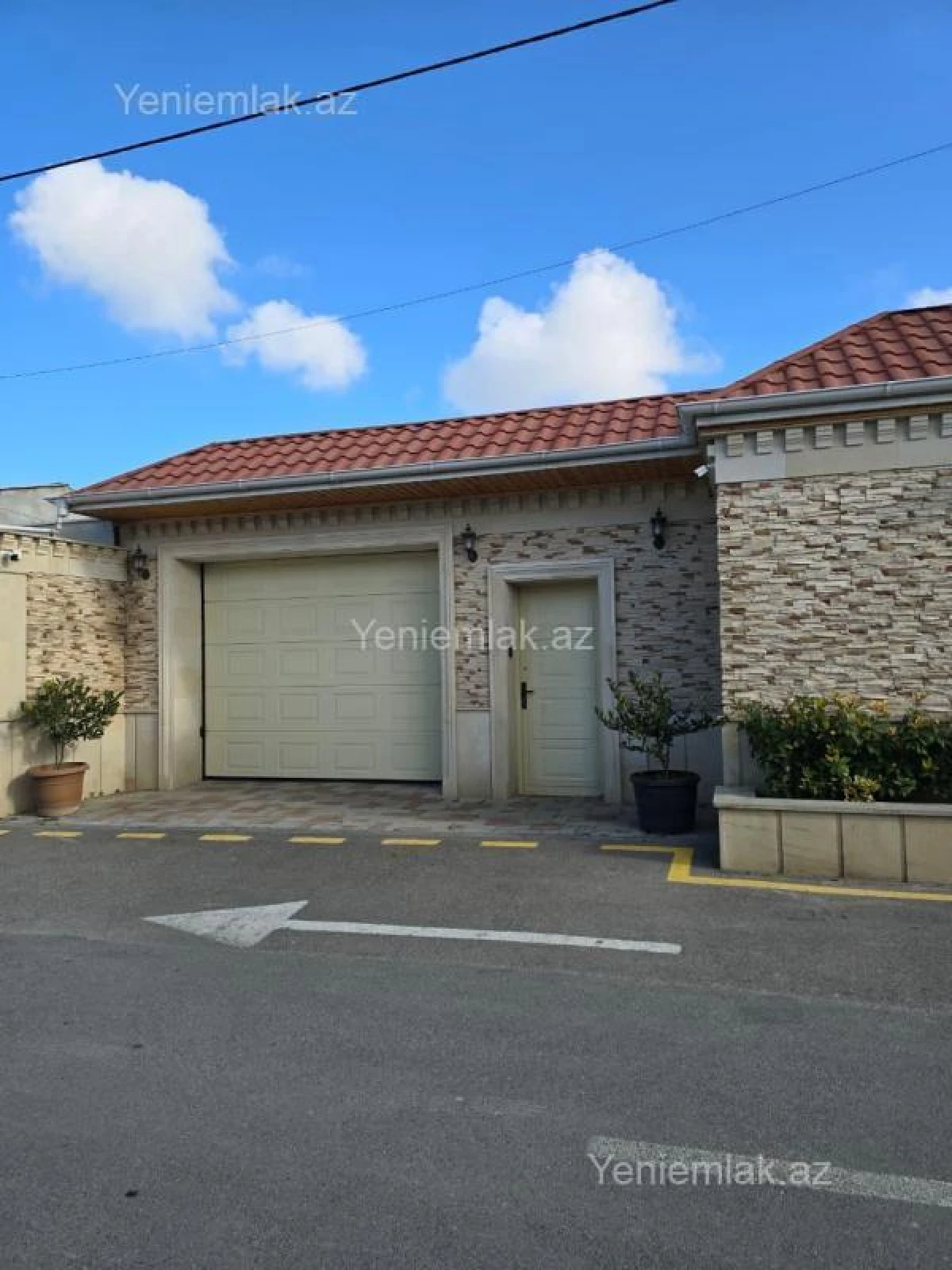 Satılır 4 otaqlı həyət evi 150 m²