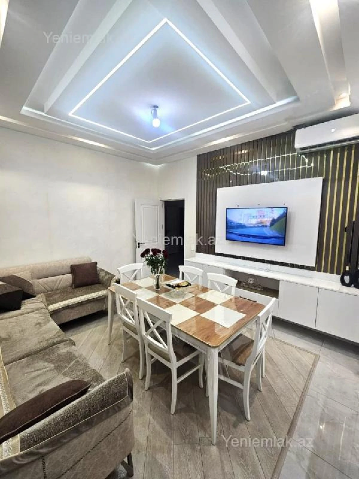 Satılır 2 otaqlı yeni tikili 60 m²