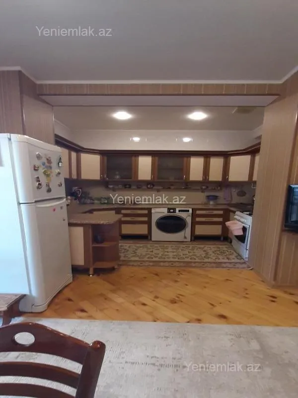 Satılır 3 otaqlı yeni tikili 119 m²