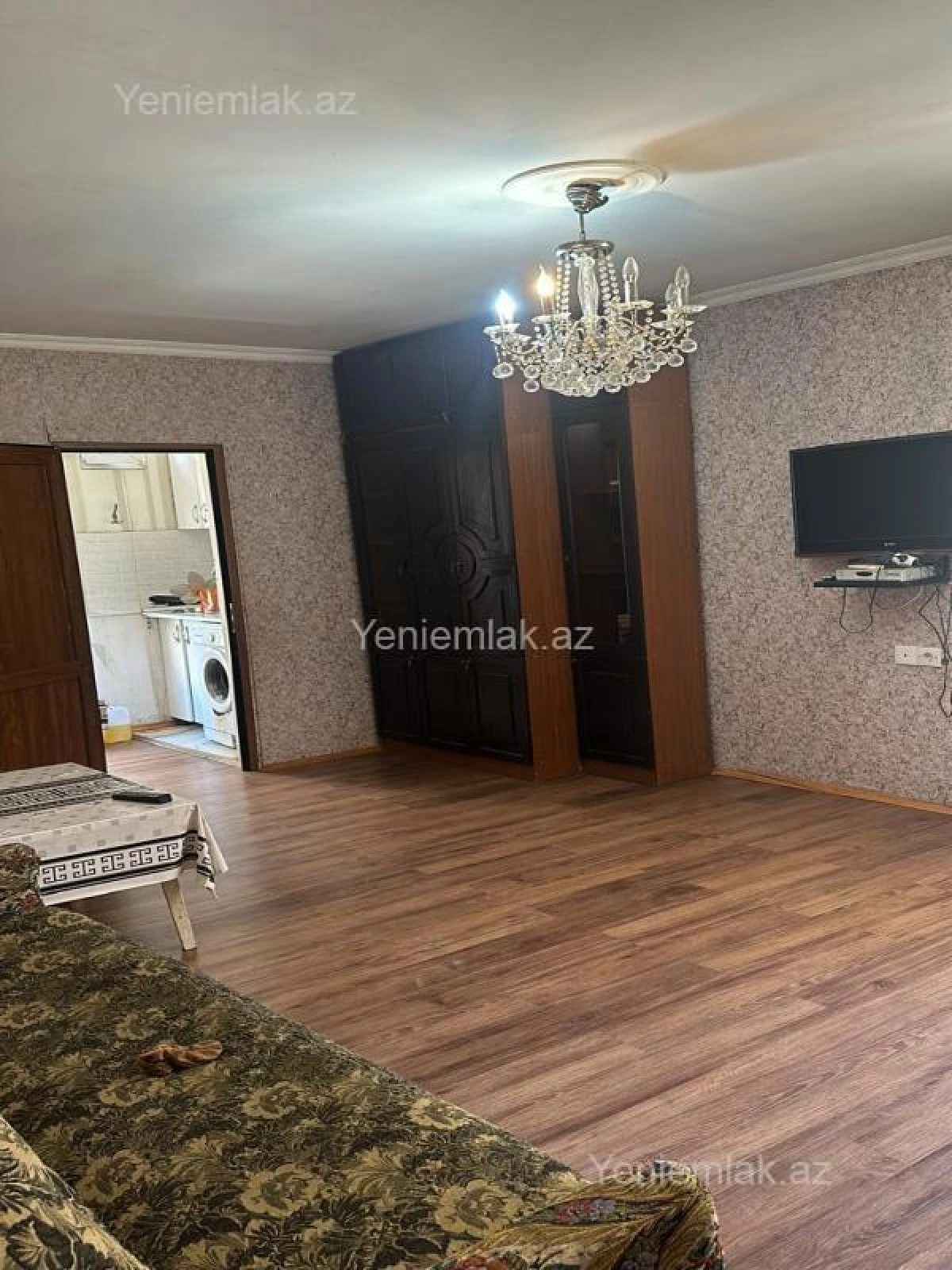 Satılır 2 otaqlı köhnə tikili 42 m²