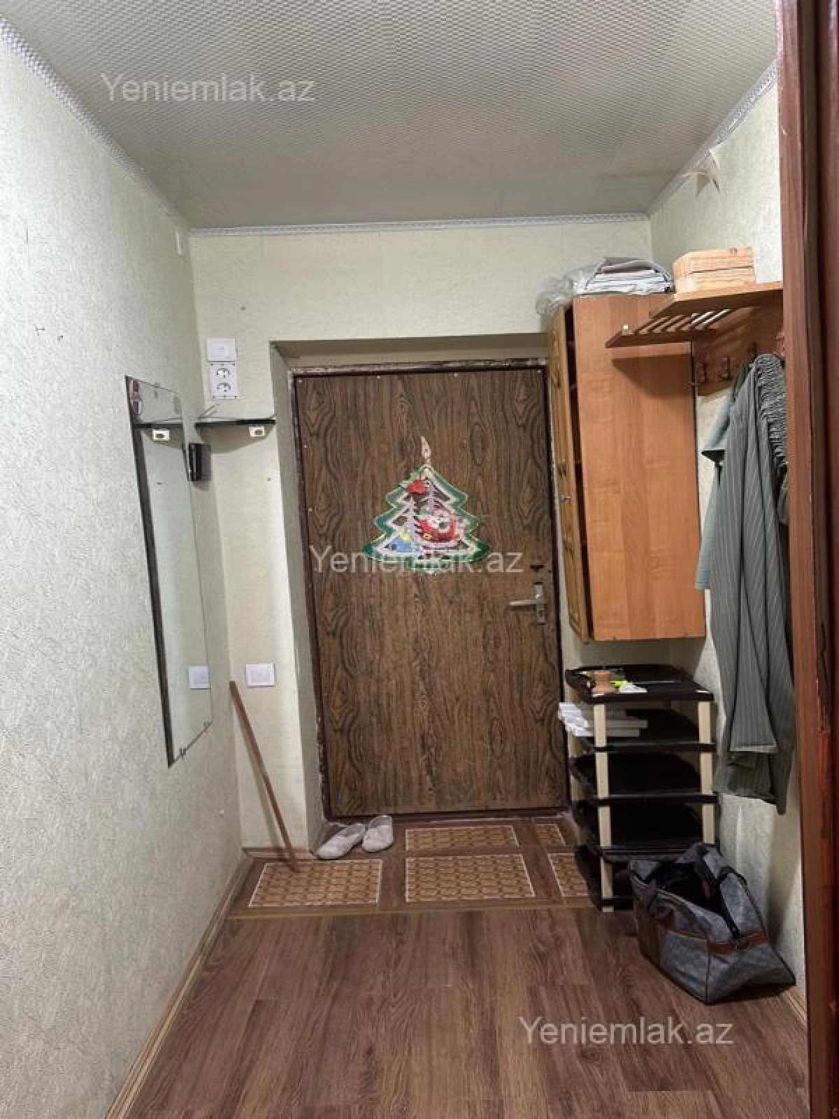 Satılır 2 otaqlı köhnə tikili 42 m²