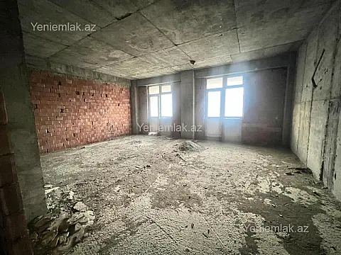 Satılır 4 otaqlı yeni tikili 185 m²