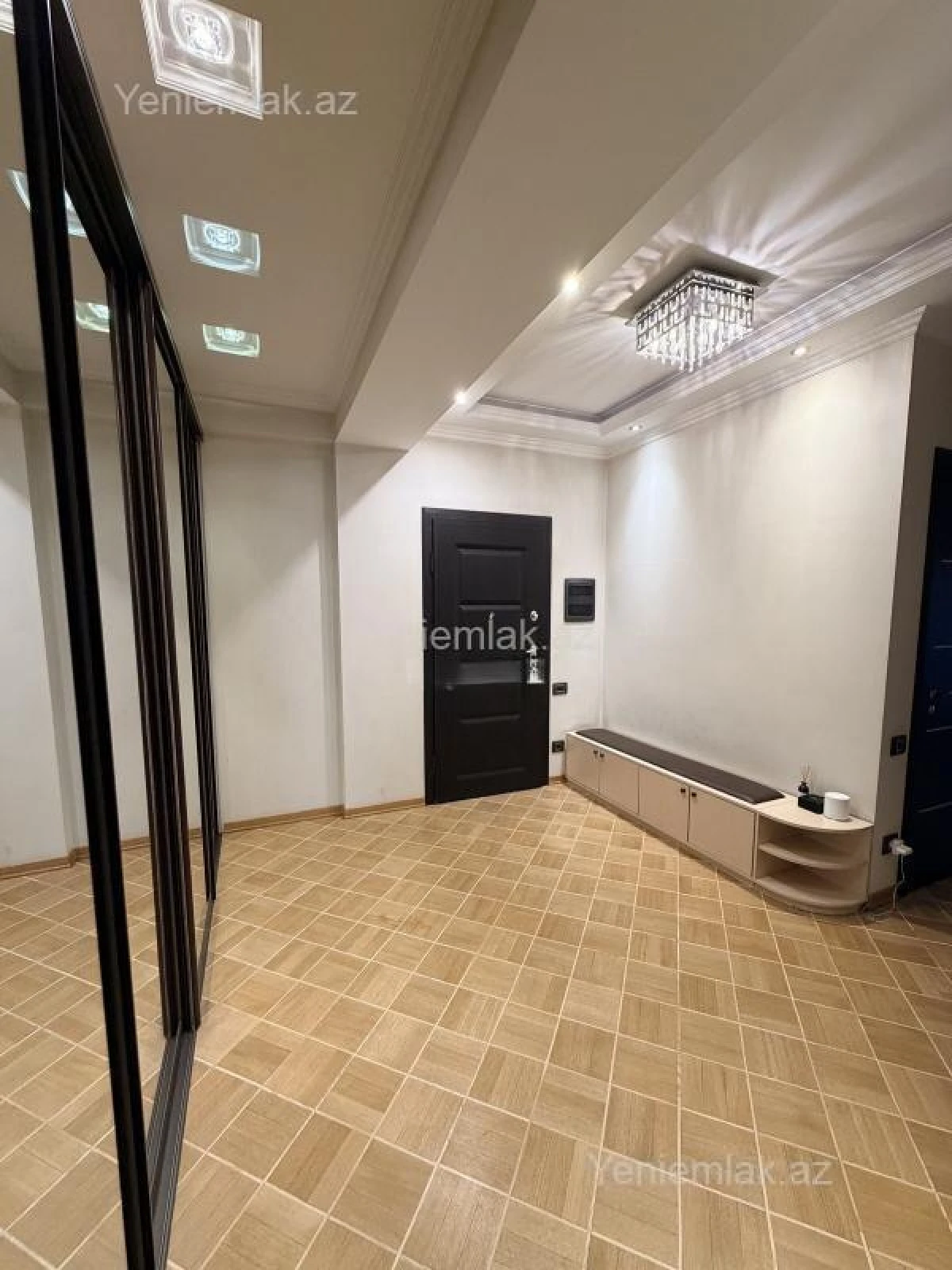 Satılır 4 otaqlı yeni tikili 147 m²