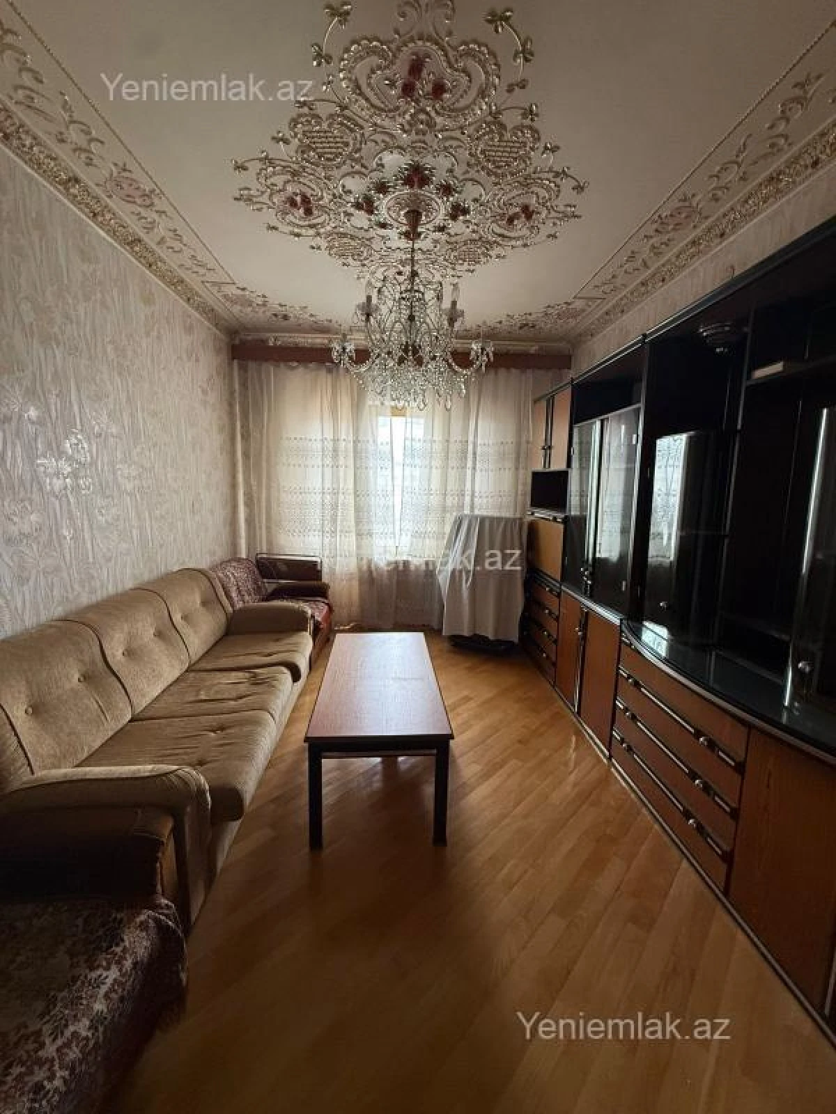 Satılır 5 otaqlı köhnə tikili 110 m²