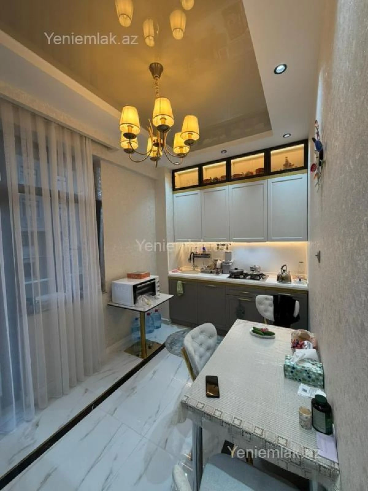 Satılır 3 otaqlı yeni tikili 75 m²