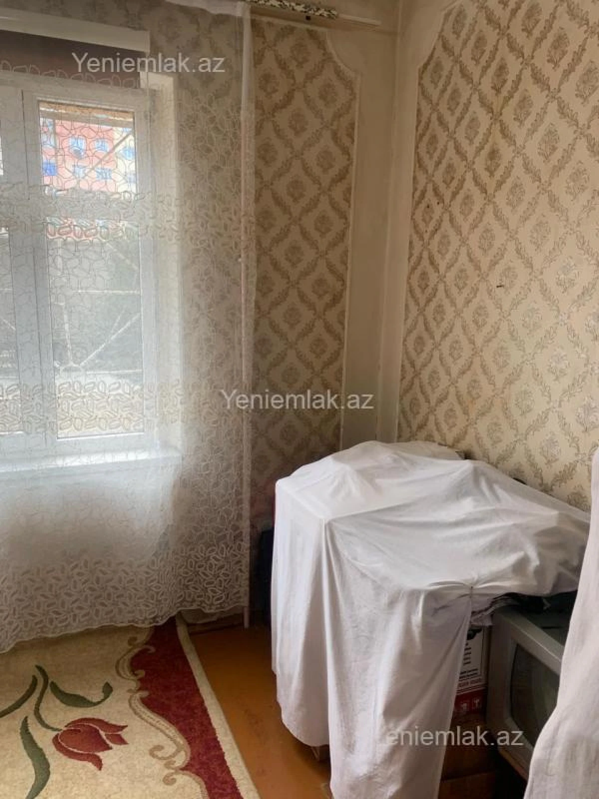 Satılır 3 otaqlı köhnə tikili 70 m²