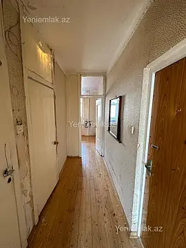 Satılır 1 otaqlı köhnə tikili 41 m²