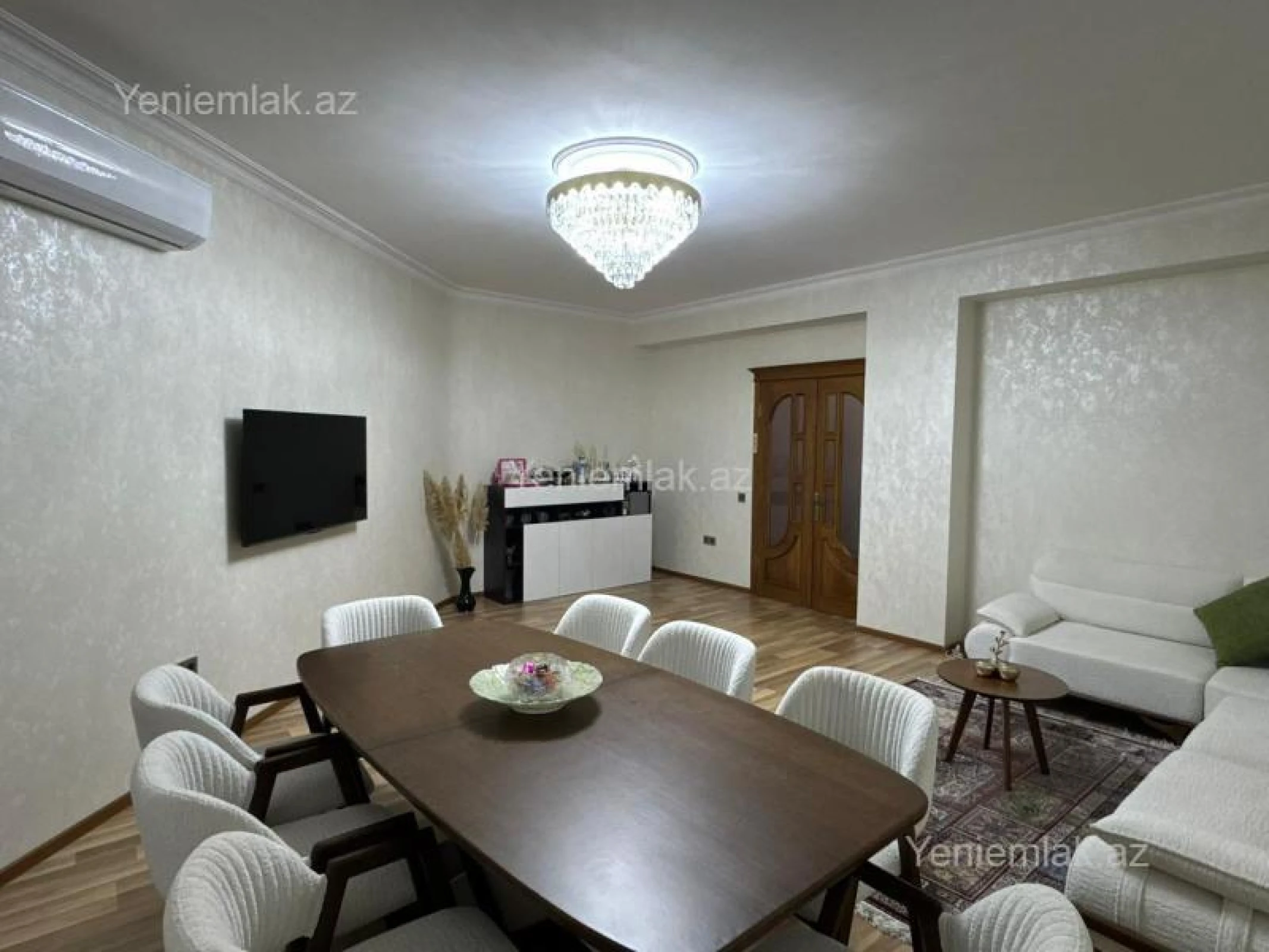 Satılır 3 otaqlı yeni tikili 120 m²