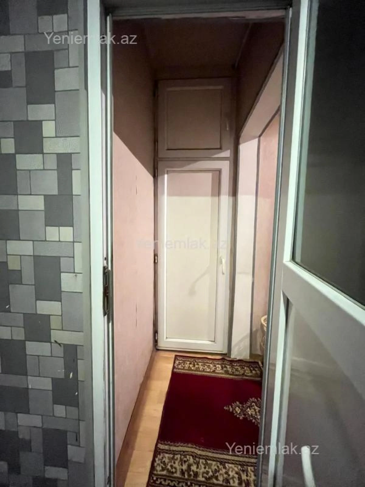 Satılır 3 otaqlı köhnə tikili 65 m²